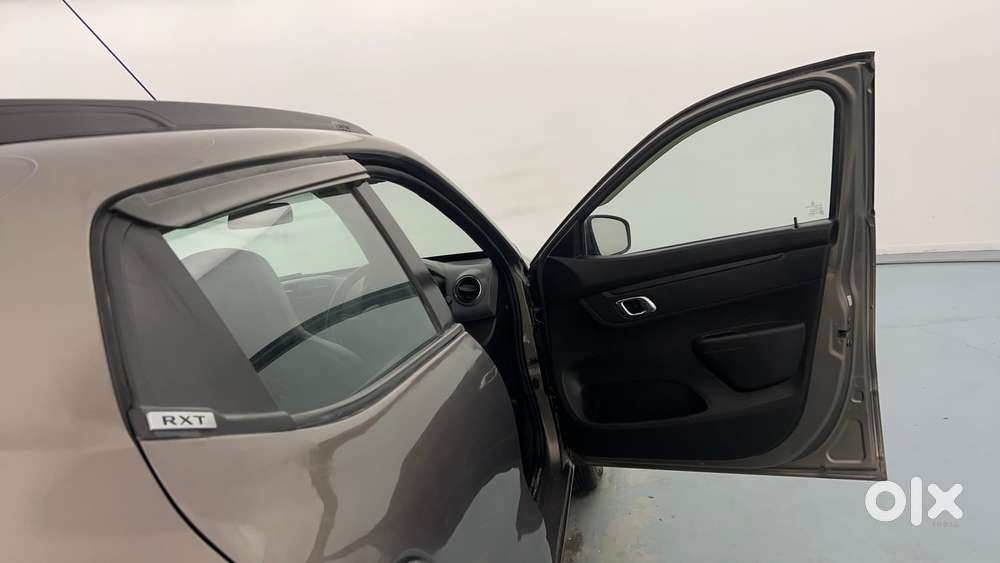 Renault Kwid 2019-ongoing 1.0 Rxt (o), 2018, Petrol