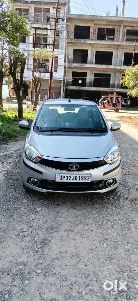 Tata Tiago Revotron 2018