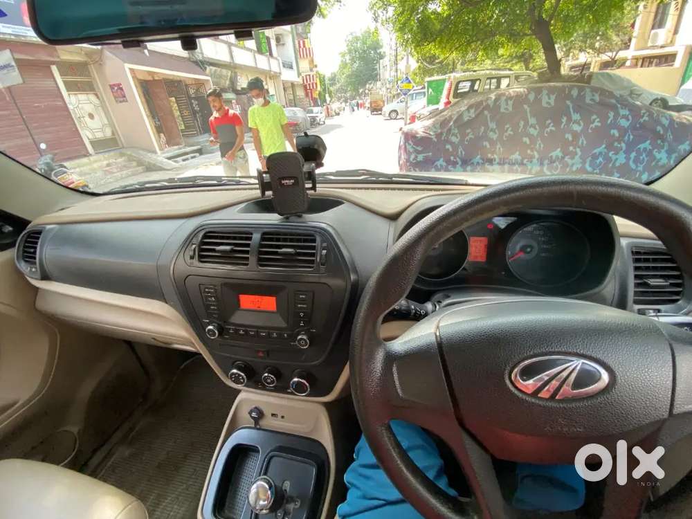 Mahindra Tuv 300 1.5 Plus 2015