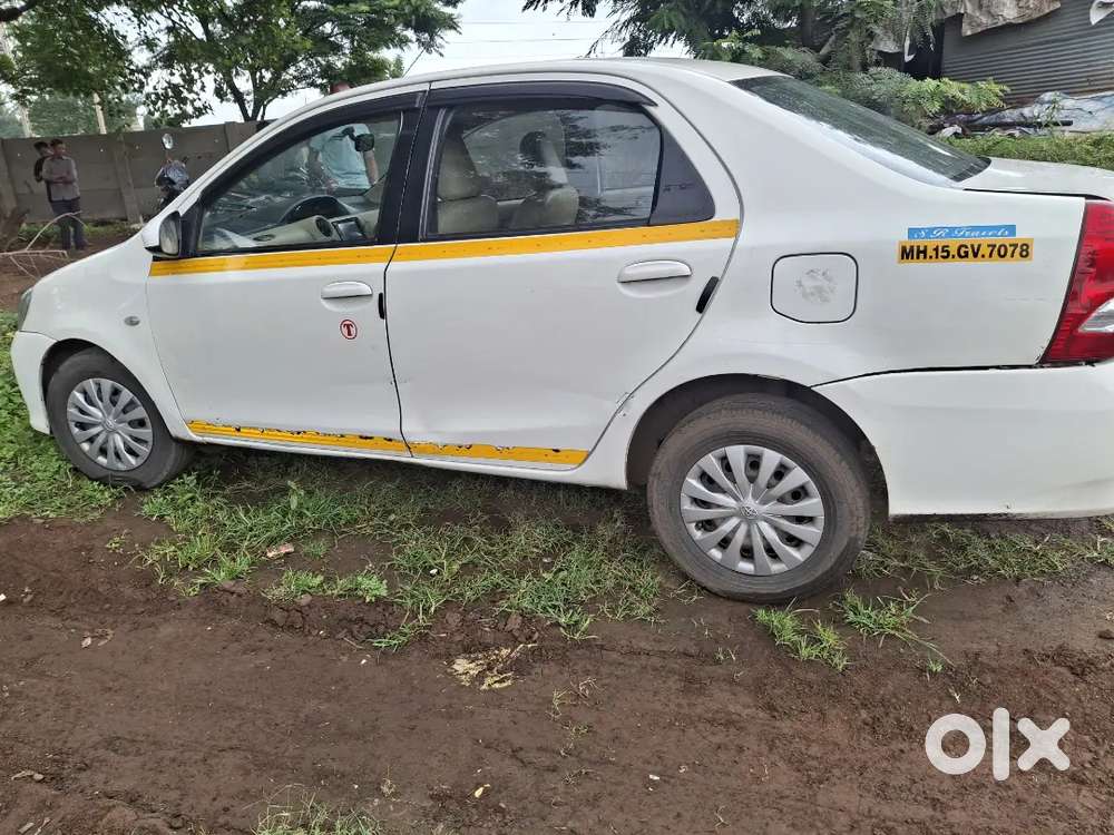 Toyota Etios Cross 2019