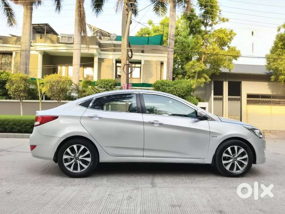 Hyundai Verna Vtvt 1.6 Sx, 2015, Petrol