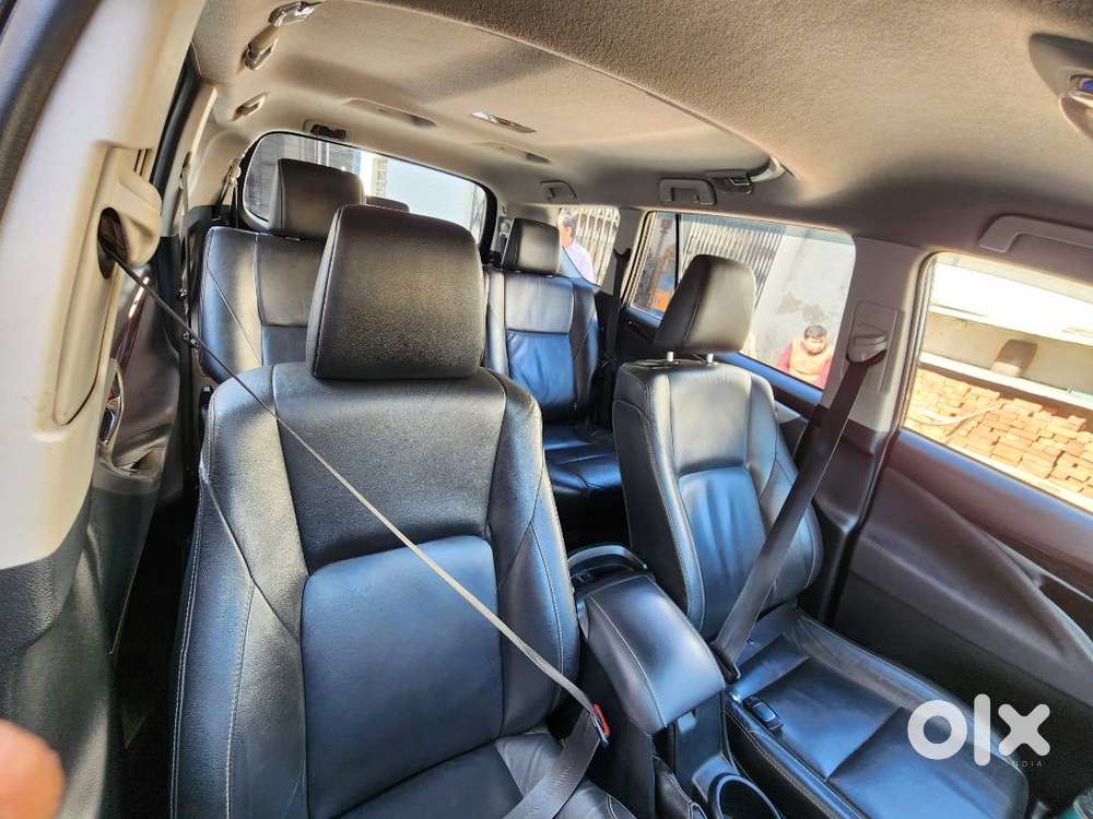 Toyota Innova Crysta 2017