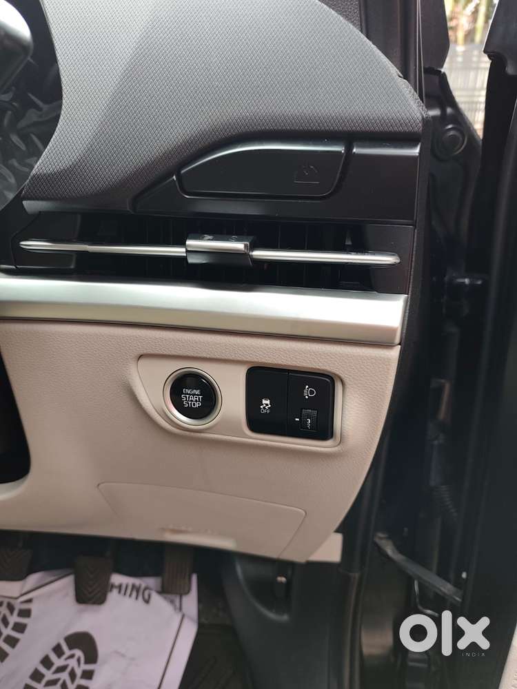 Kia Carens Prestige Plus Diesel, 2022, Diesel