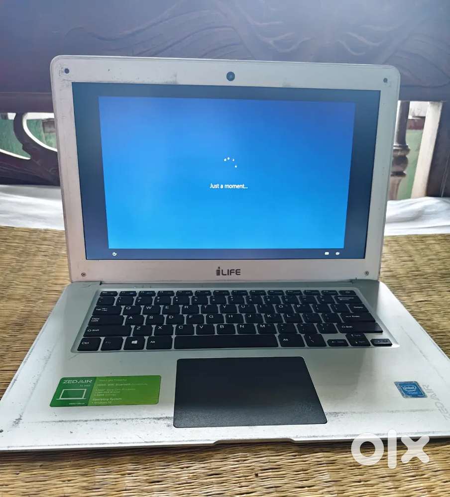 ZED AIR Life Laptop