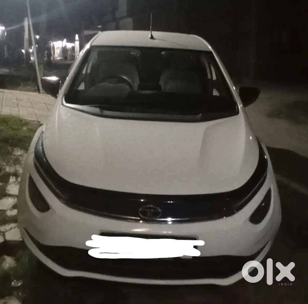 Tata Altroz 1.2 2024