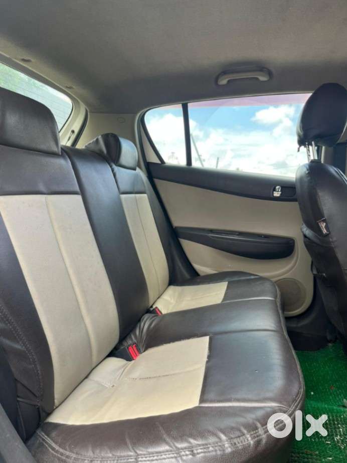 Hyundai I20 Magna 1.2 Mt, 2011, Petrol