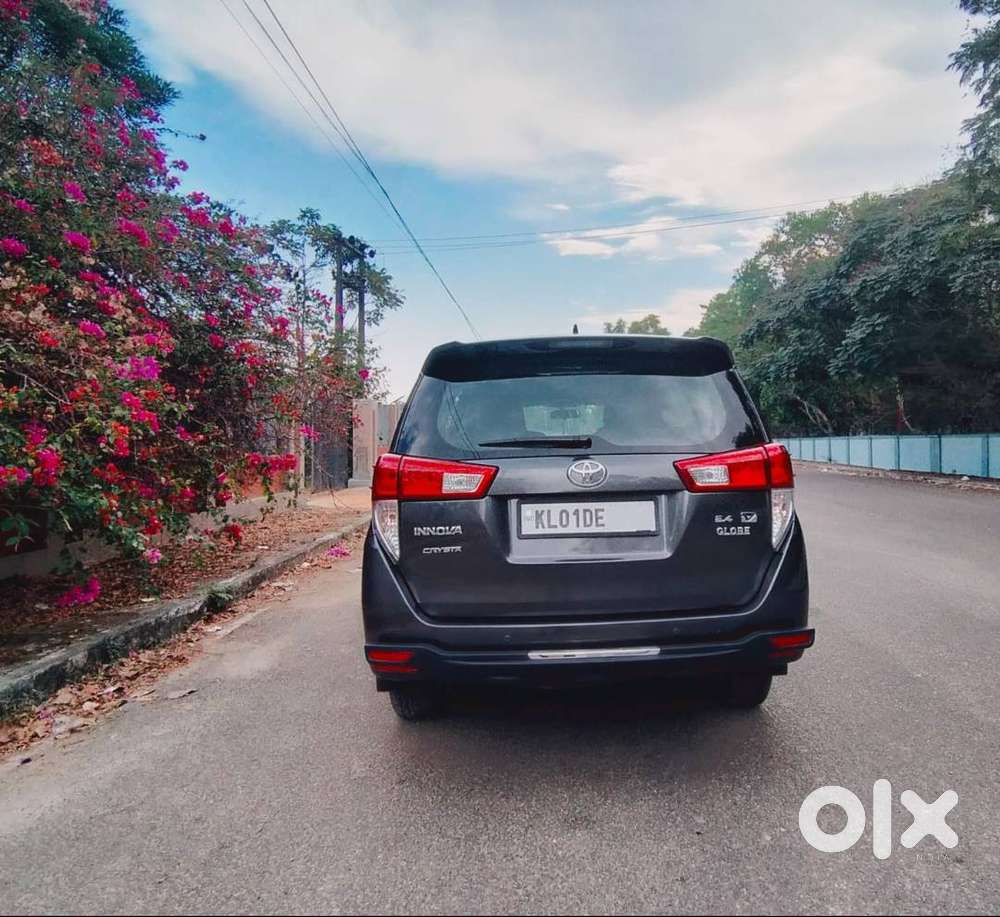 Kl 01 Innova Crysta 2.4 V Manual Diesel