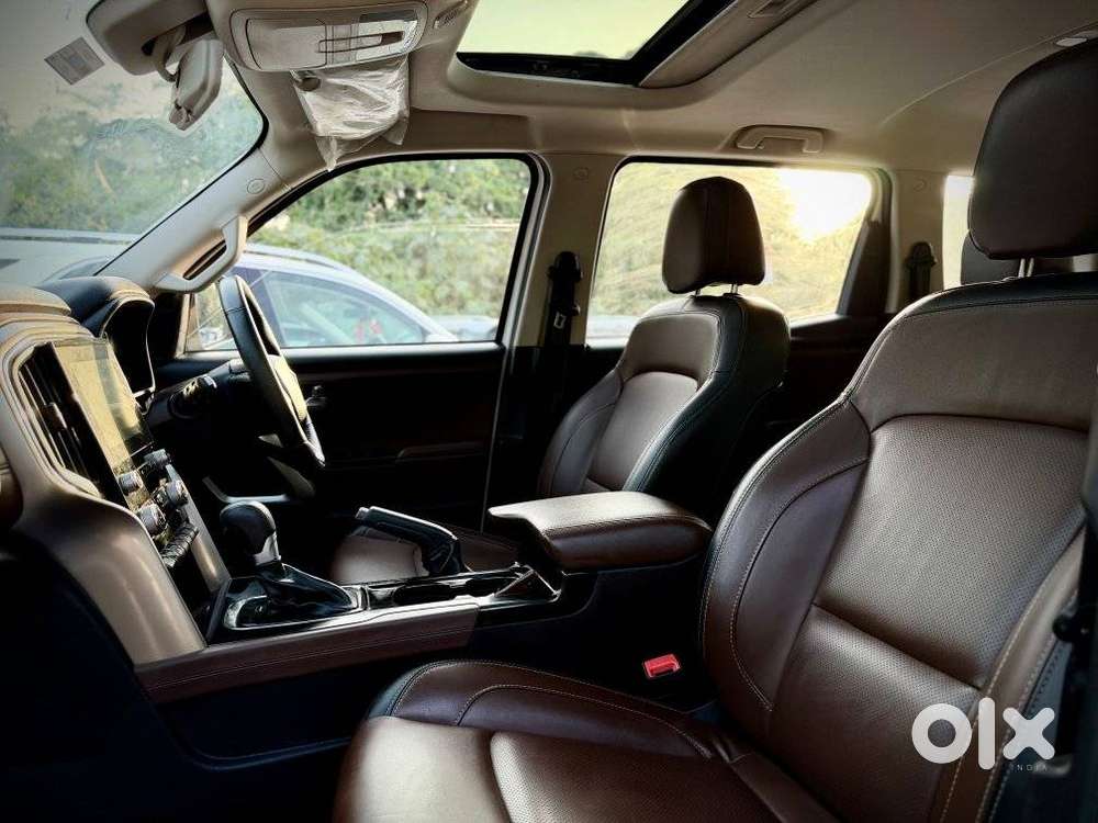Mahindra Scorpio N Z8 Petrol At 7 Str, 2024, Petrol