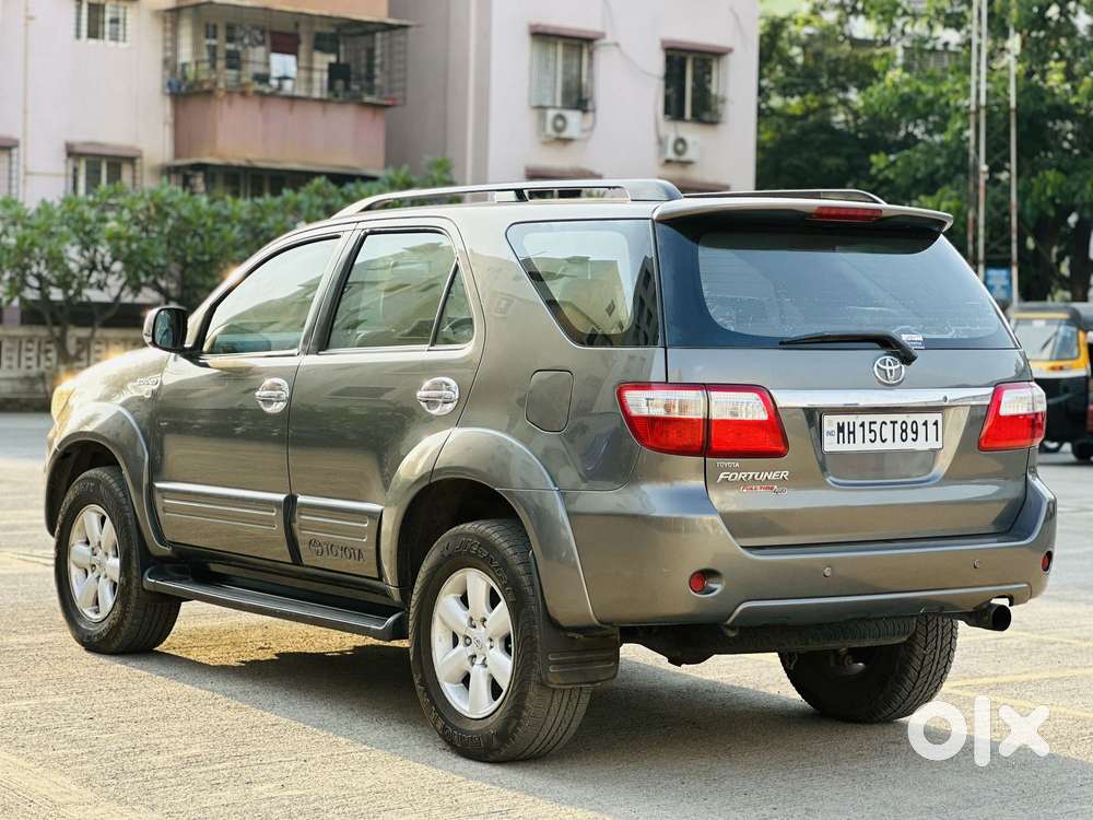 Toyota Fortuner 3.0 4x4 Manual, 2011, Diesel