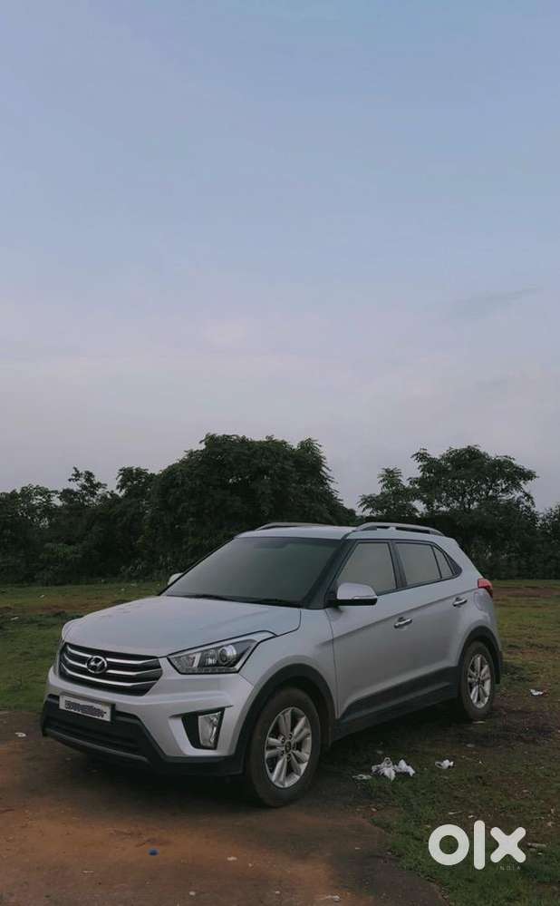 Hyundai Creta 2016 Silver  Well Maintained  79,000 Km