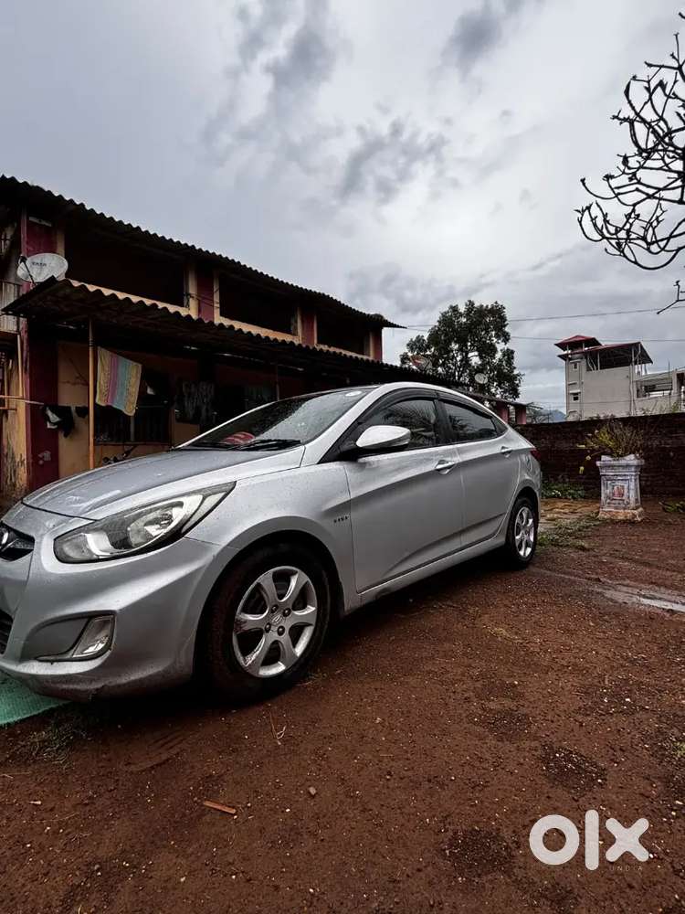 Hyundai Verna 2011 Petrol Well Maintained
