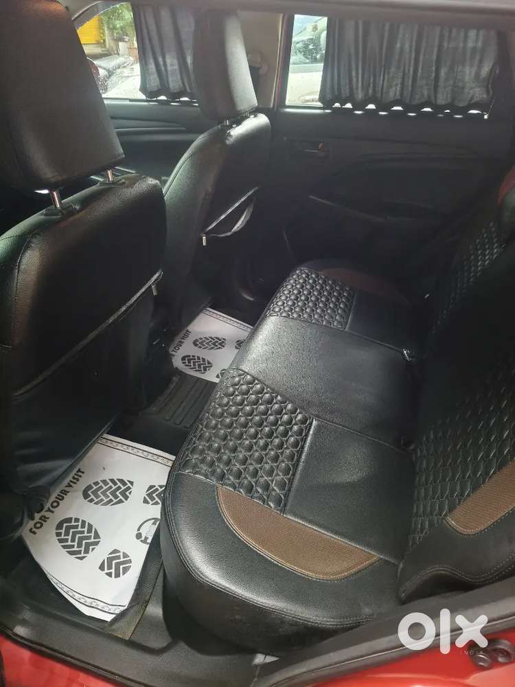 Maruti Brezza Lxi 2023 Petrol + Cng