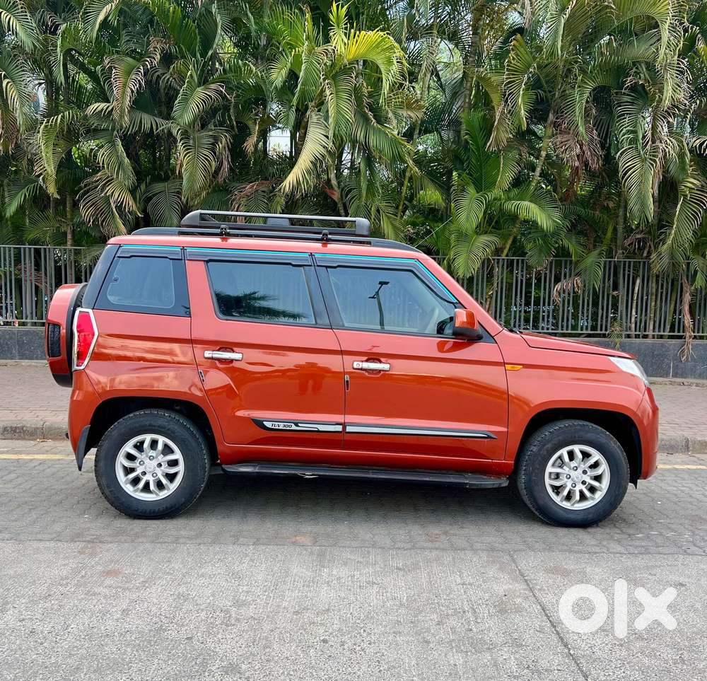 Mahindra Tuv 300 Mhawk100 T8 Dual Tone, 2017, Diesel