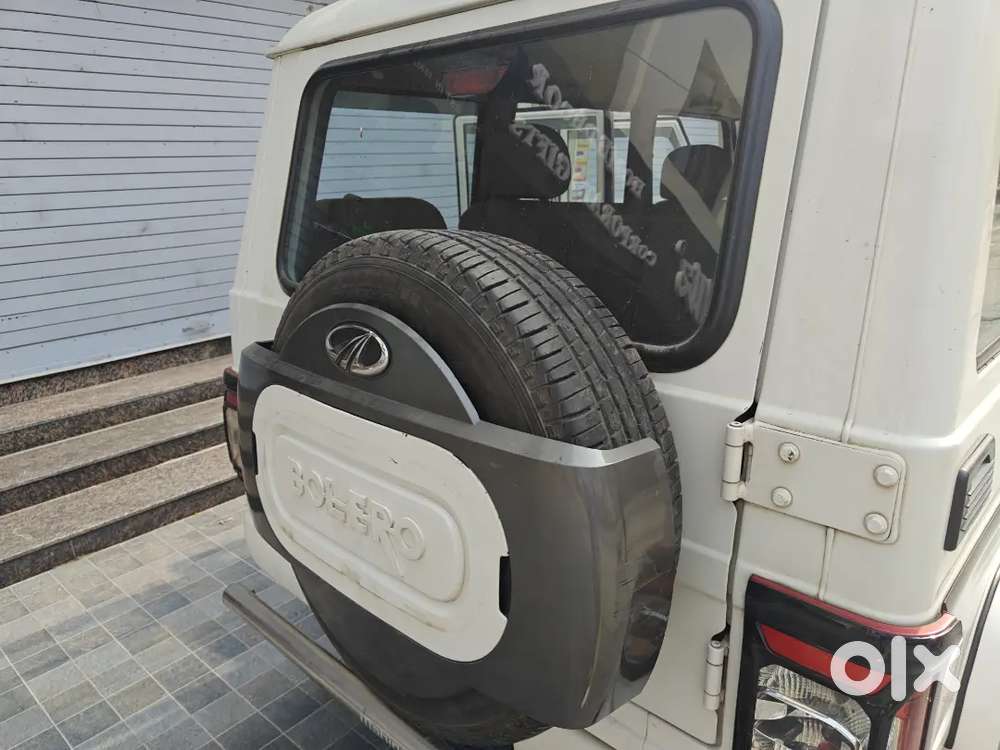Manhindra Bolero B6 Optional Original Paint