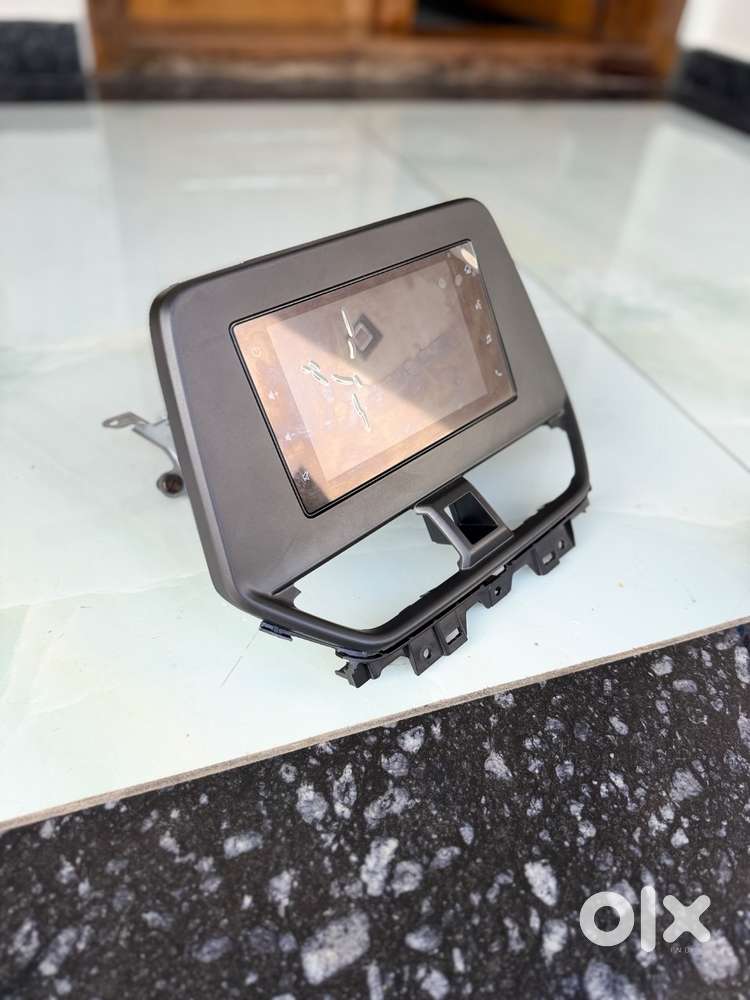Car led screen-Suzuki Fronx