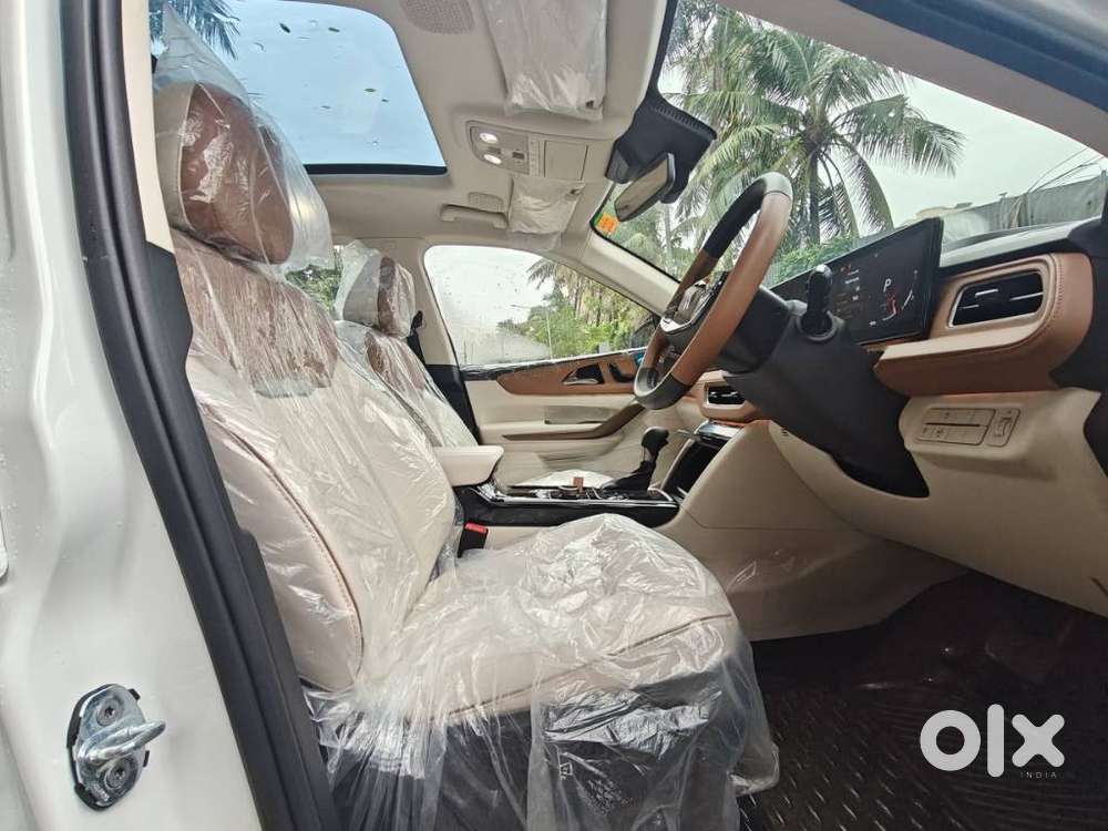 Mahindra Xuv 7xo Ax7 Diesel At, 2026, Diesel