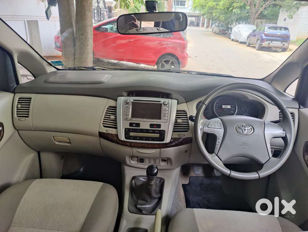 Toyota Innova 2.5 V 7 Str, 2013, Diesel