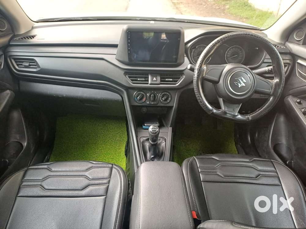Maruti Suzuki Brezza 1.5 Lxi Smart Hybrid, 2024, Petrol