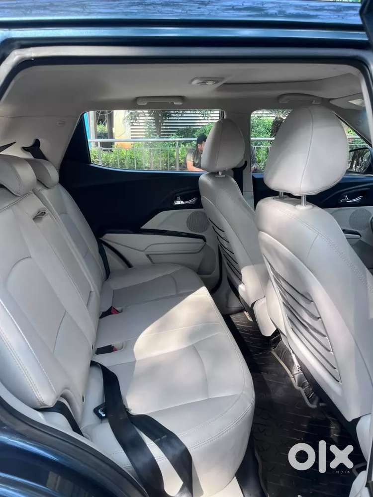 Mahindra Xuv300 2022 Diesel 44000 Km Driven