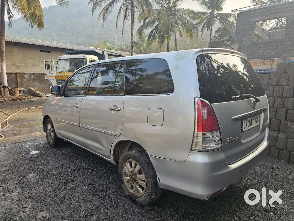 Toyota Innova Z Top End Model