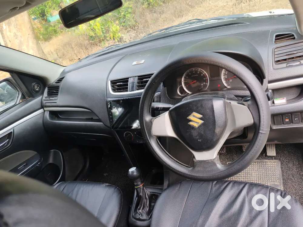 Maruti Suzuki Swift Vxi 2012