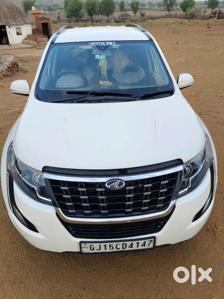 Mahindra Xuv500 2015