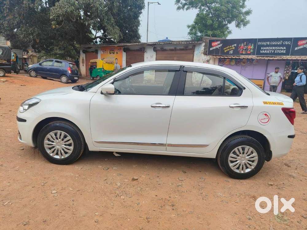Maruti Suzuki Dzire 2017-2020 1.2 Vxi, 2023, Petrol