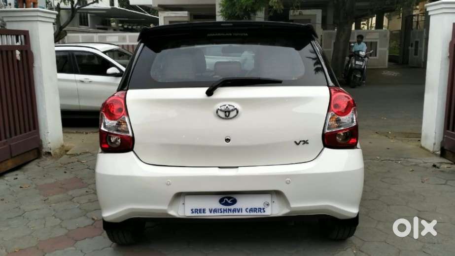 Toyota Etios Liva 1.2 Vx Dual Tone, 2018, Petrol