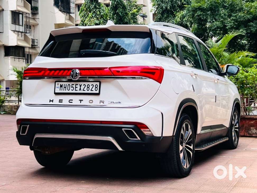 Mg Hector Plus Sharp Pro 1.5 Turbo Petrol Cvt 6 Str, 2023, Petrol