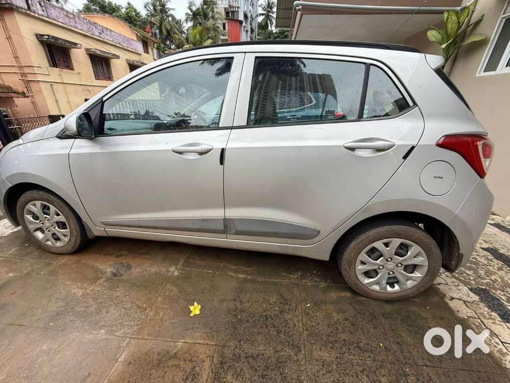 Hyundai Grand I10 Sportz Car For Sale