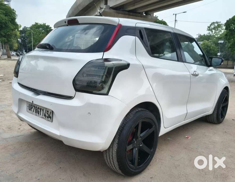 Maruti Suzuki Swift 2018 Vxi, 2022, Petrol