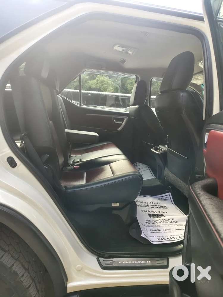 Toyota Fortuner Legender, 2022, Diesel