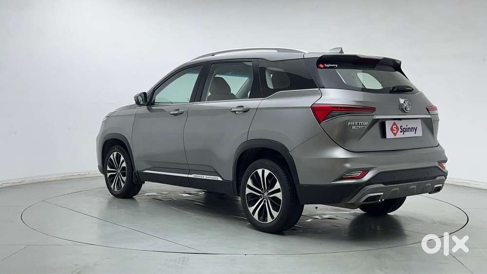 Mg Hector Plus 1.5 Sharp Turbo Cvt 6 Str, 2022, Petrol