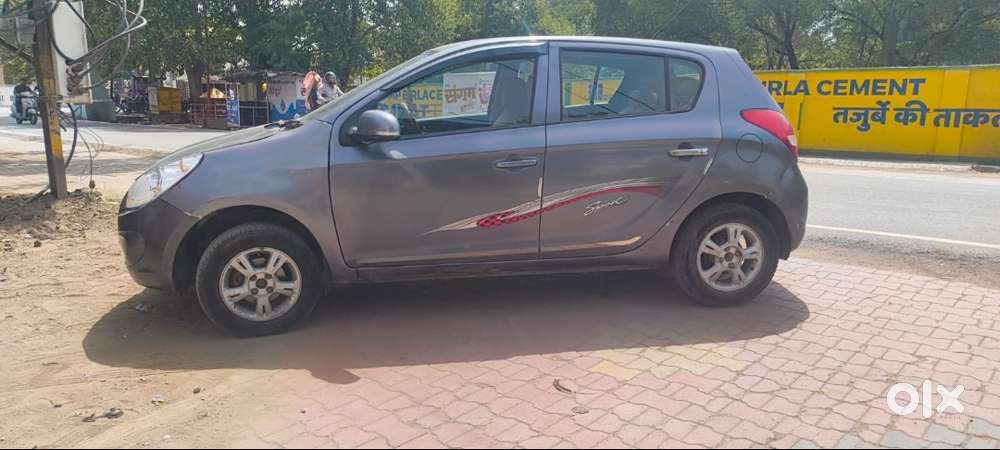 Hundai I20 2011 Sportz Petrol