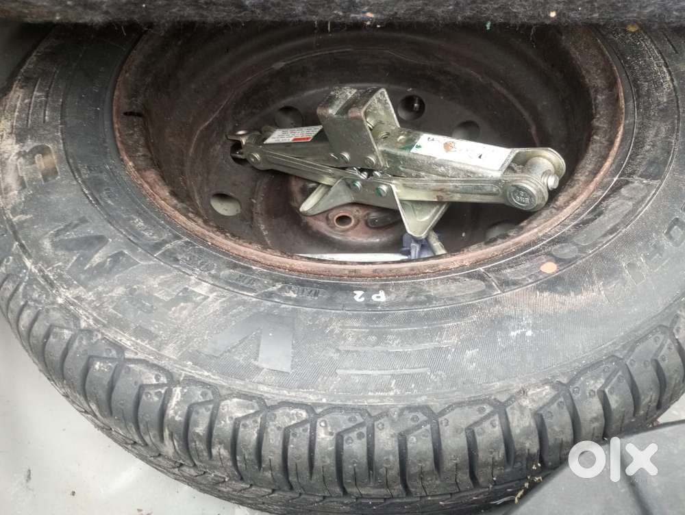 Maruti Suzuki Swift Dzire 1.2 Vxi Bsiv, 2023, Petrol