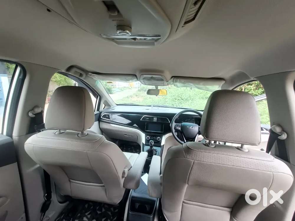 Mahindra Marazzo Diesel 2019 M8 Special Edition