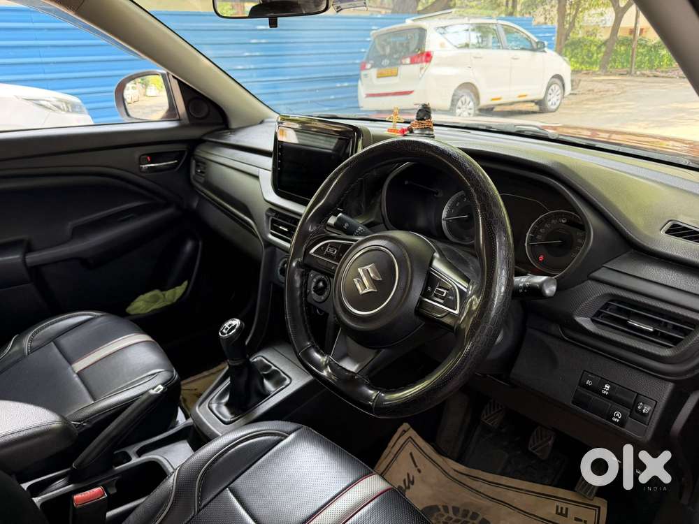 Maruti Suzuki Brezza 1.5 Vxi Smart Hybrid, 2023, Petrol