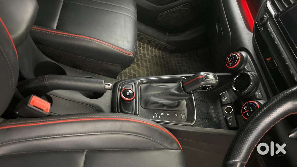 Hyundai Venue N Line 1.0 N8 Turbo Dct, 2022, Petrol