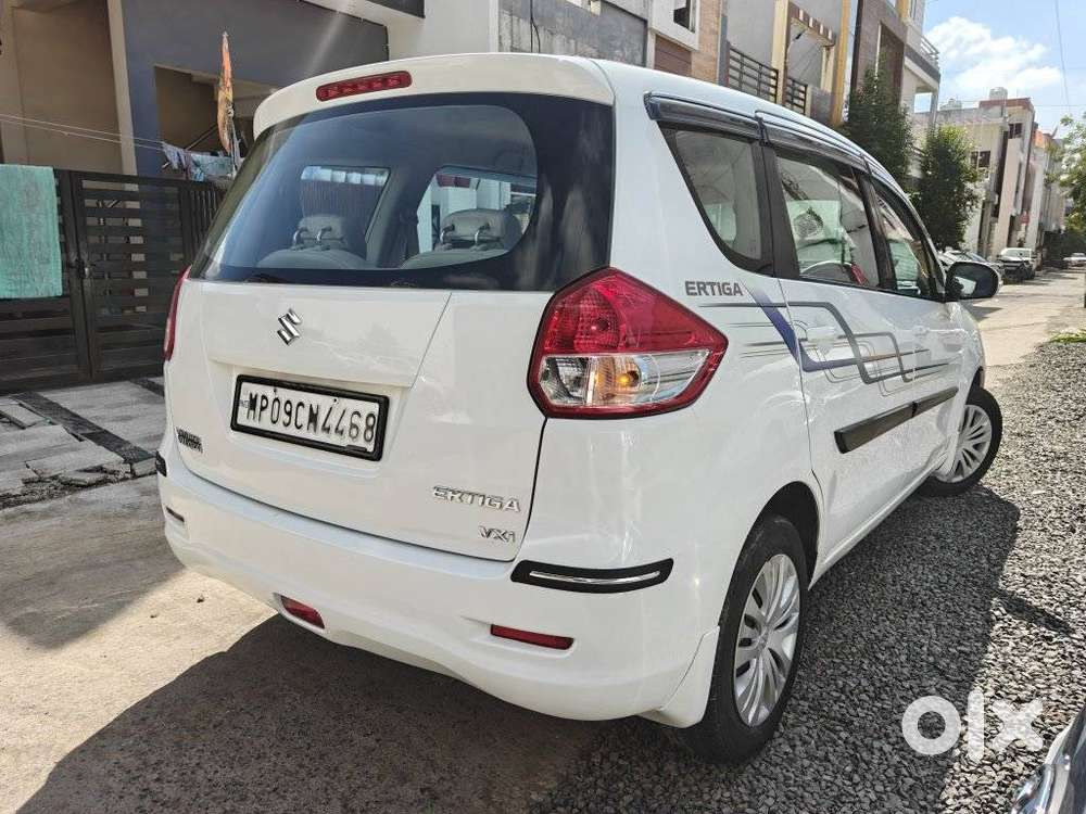 Maruti Suzuki Ertiga Vxi, 2013, Petrol