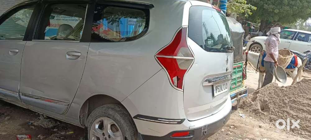 Renault Lodgy Rxz 2016 Car