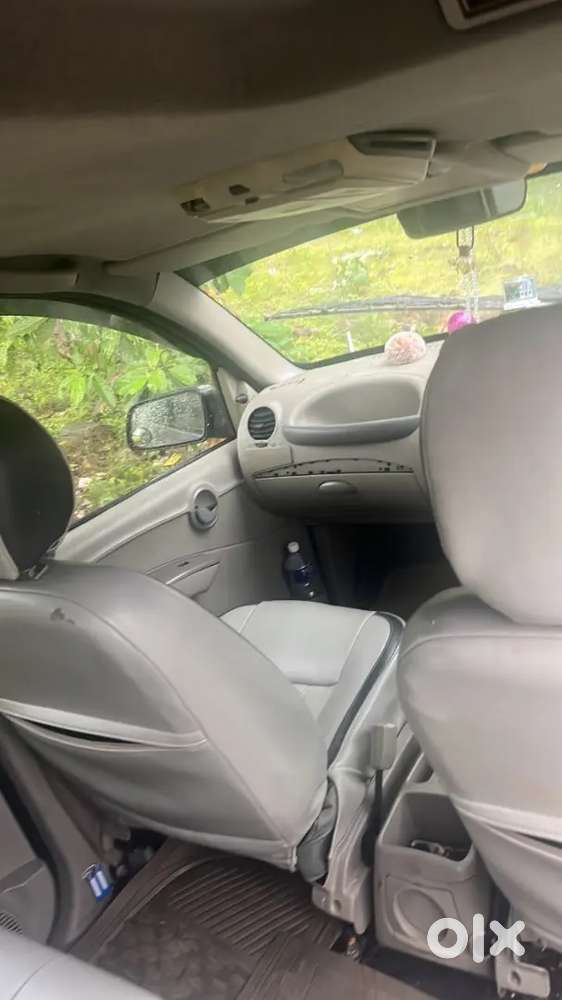 Mahindra Xylo 2009