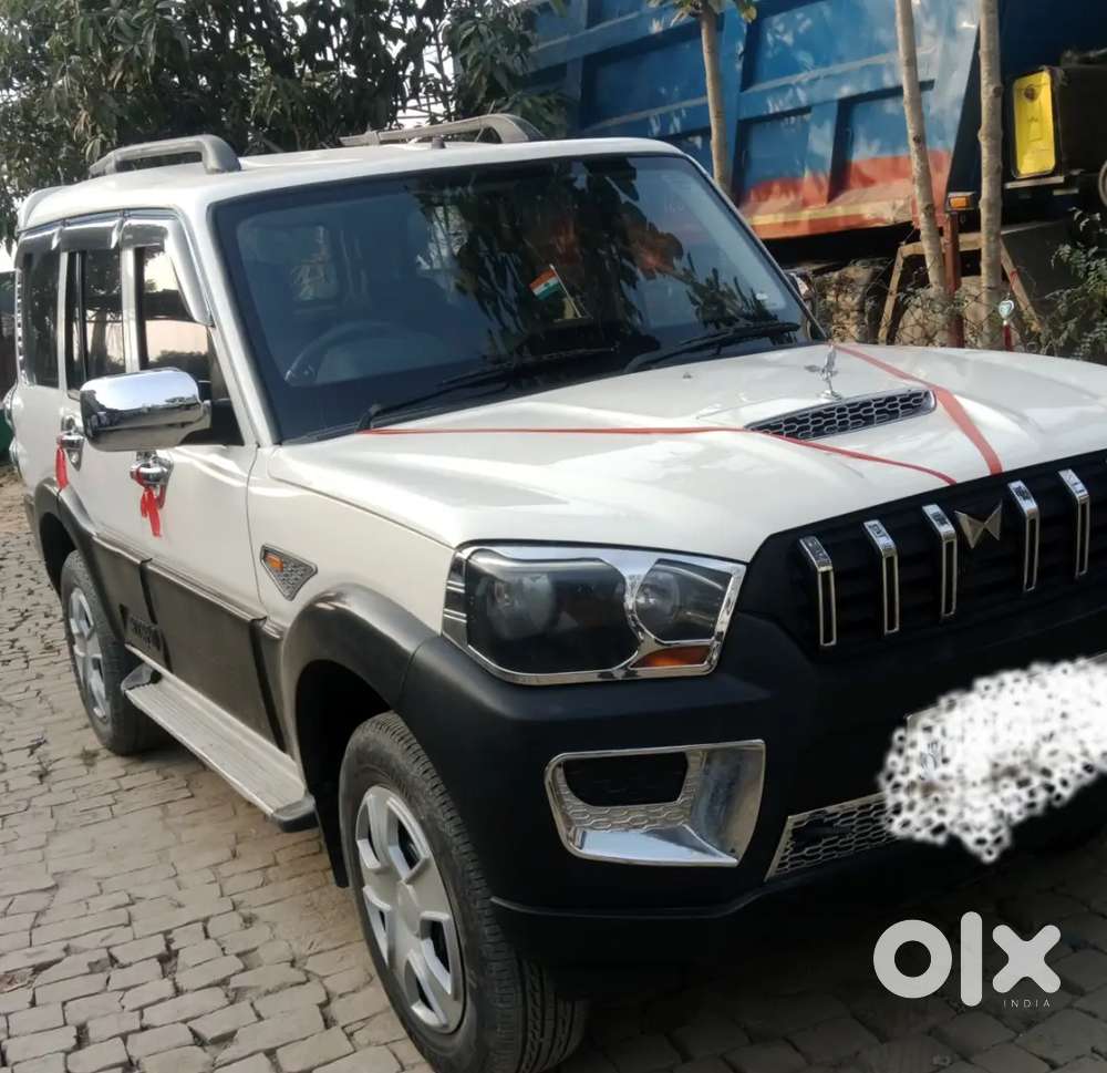 Mahindra Scorpio 2016 Variant S4