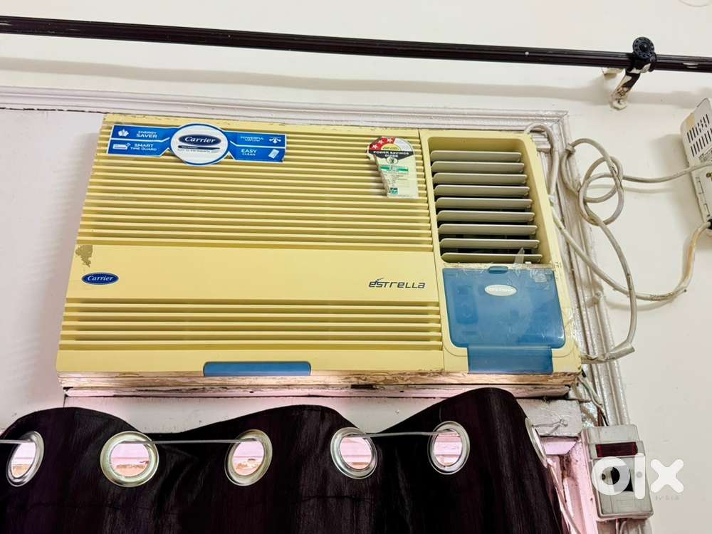 Carrier window 1 ton ac with stabilizer exelent condition