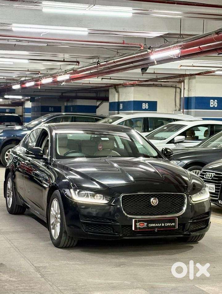 Jaguar Xe Prestige, 2017, Petrol