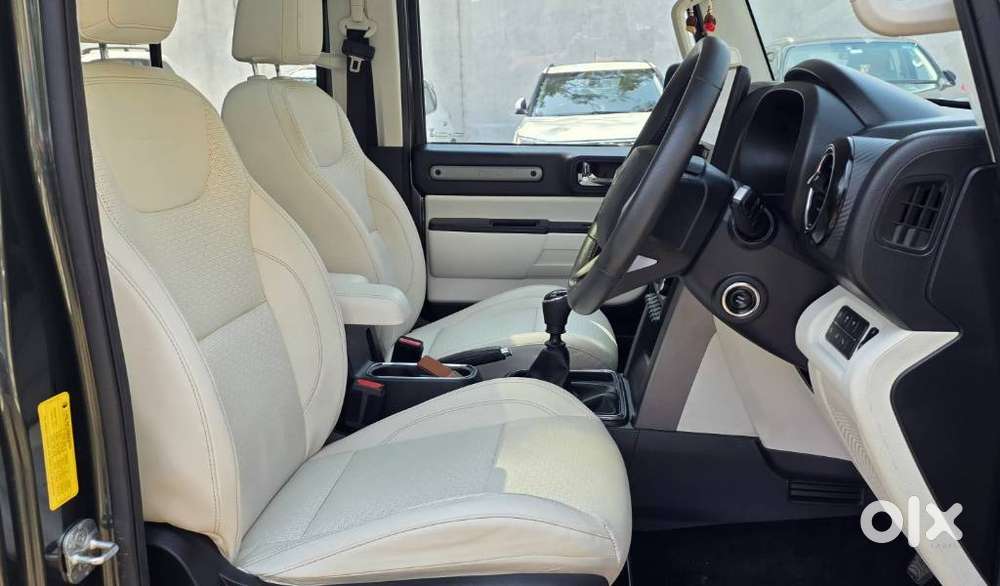 Mahindra Thar Roxx Mx5 Diesel Mt 2wd, 2024, Diesel