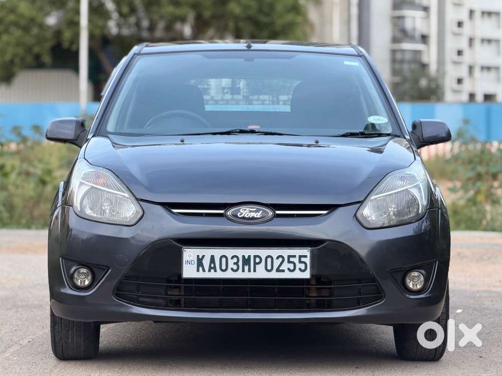 Ford Figo Petrol 2011