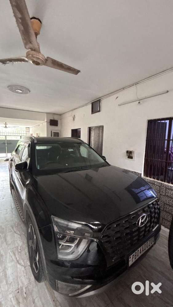 Hyundai Alcazar 2021 Km Driven