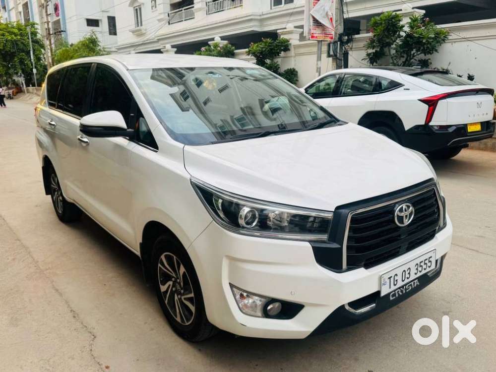 Toyota Innova Crysta 2.4 V, 2023, Diesel