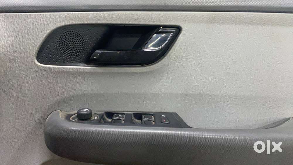 Tata Altroz 1.2 Xt, 2020, Petrol