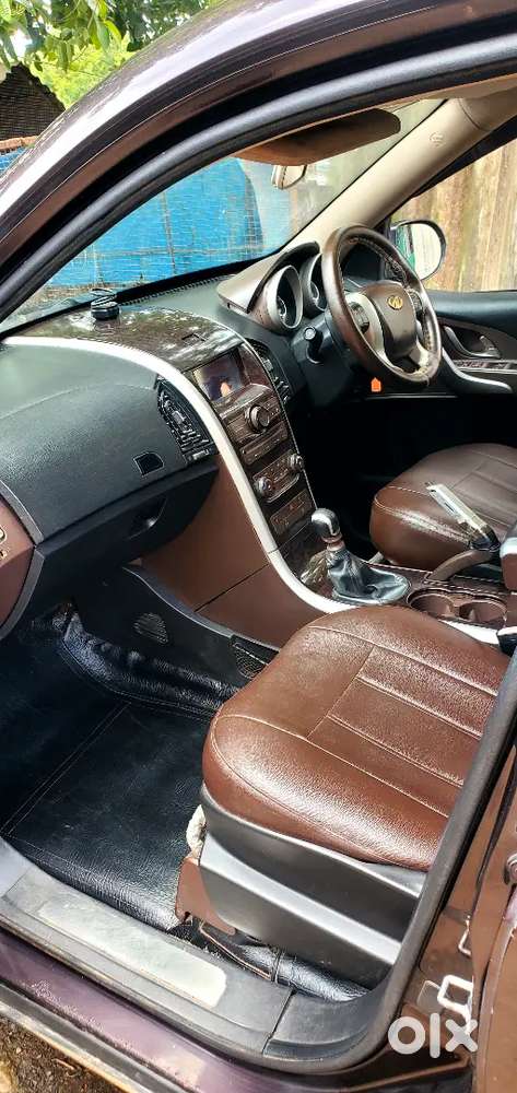 Mahindra Xuv500 W8